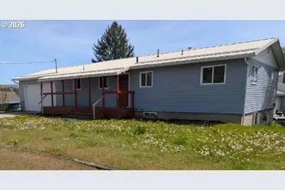 1380 Detroit St, Elgin, OR 97827 - Photo 1