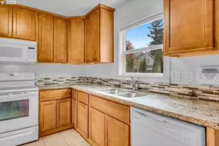 14406 E Burnside St, Portland, OR 97233 - Photo 19