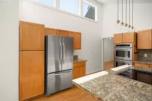 5844 SW Ralston Dr, Portland, OR 97239 - Photo 9