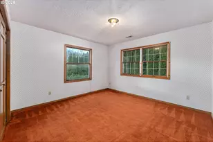 8635 NW Ash St, Portland, OR 97229 - Photo 27