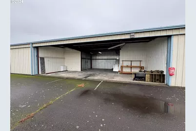 McMinnville Airport #D-3, McMinnville, OR 97128 - Photo 3