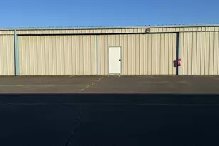 McMinnville Airport, McMinnville, OR 97128 - Photo 1