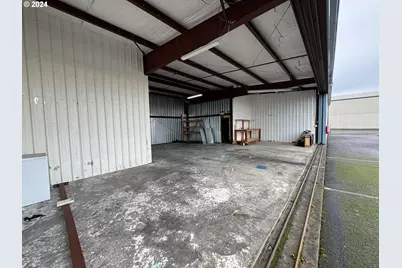 McMinnville Airport #D-3, McMinnville, OR 97128 - Photo 5