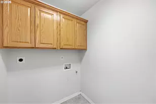 18260 SE River Rd, Milwaukie, OR 97267 - Photo 25