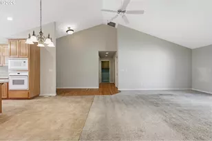 18260 SE River Rd, Milwaukie, OR 97267 - Photo 15