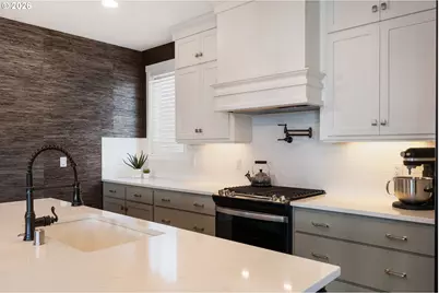 8008 NE 172nd Ave, Vancouver, WA 98682 - Photo 9