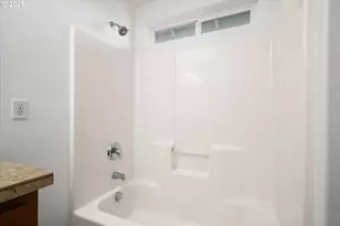 536 Raber Rd, Eugene, OR 97402 - Photo 23