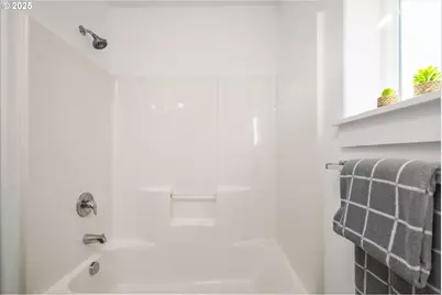 536 Raber Rd, Eugene, OR 97402 - Photo 25