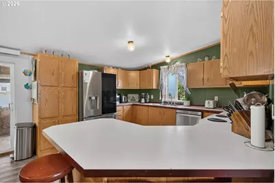 314 S Wayne Rd, Tygh Valley, OR 97063 - Photo 9