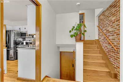 13417 SW 61st Ave, Portland, OR 97219 - Photo 9