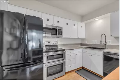 13417 SW 61st Ave, Portland, OR 97219 - Photo 13