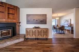 1125 Augustine Ave, Coos Bay, OR 97420 - Photo 35