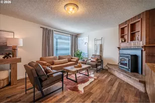 1125 Augustine Ave, Coos Bay, OR 97420 - Photo 37