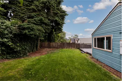 420 E D St, Rainier, OR 97048 - Photo 17