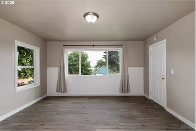 420 E D St, Rainier, OR 97048 - Photo 11