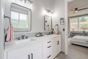 108 W 16th St, La Center, WA 98629 - Photo 25