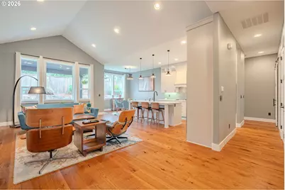 108 W 16th St, La Center, WA 98629 - Photo 5