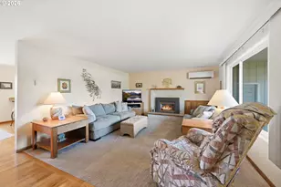 27805 Green Oaks Dr, Eugene, OR 97402 - Photo 5