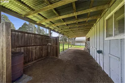 27805 Green Oaks Dr, Eugene, OR 97402 - Photo 39