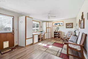 27805 Green Oaks Dr, Eugene, OR 97402 - Photo 17