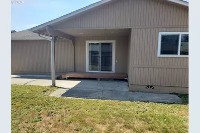 4720 Merlin St, Longview, WA 98632 - Photo 13