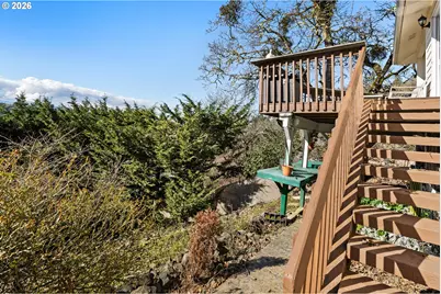 1385 SE Laurel Ct, Roseburg, OR 97470 - Photo 31