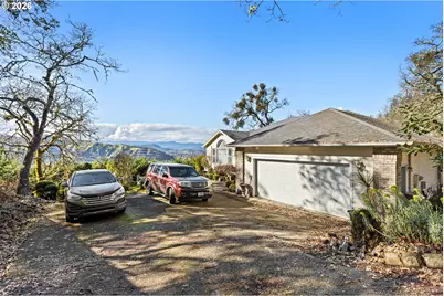 1385 SE Laurel Ct, Roseburg, OR 97470 - Photo 35