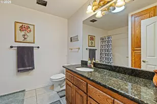 1385 SE Laurel Ct, Roseburg, OR 97470 - Photo 25