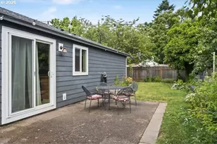 636 SE 84th Ave, Portland, OR 97216 - Photo 37