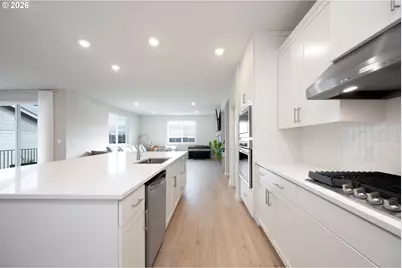 16800 SW Dowitcher Ln, Beaverton, OR 97007 - Photo 11