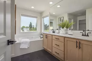 2025 NW 18th Ave, Battle Ground, WA 98604 - Photo 17