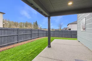 2025 NW 18th Ave, Battle Ground, WA 98604 - Photo 3