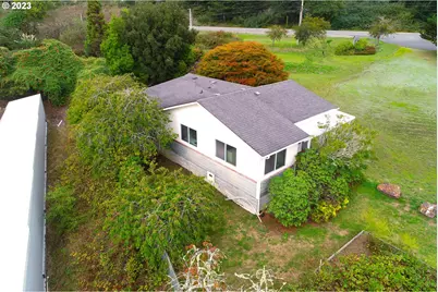 15282 Highway 101, Brookings, OR 97415 - Photo 7