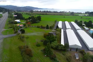 15282 Hwy 101, Brookings, OR 97415 - Photo 11