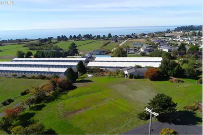 15282 Highway 101, Brookings, OR 97415 - Photo 9