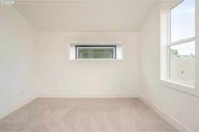 5721 N Willis Blvd #C, Portland, OR 97203 - Photo 27