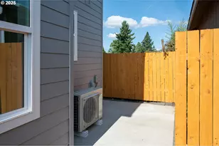 5721 N Willis Blvd, Portland, OR 97203 - Photo 37