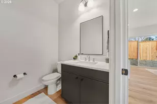 7334 SE Bybee Blvd, Portland, OR 97206 - Photo 15