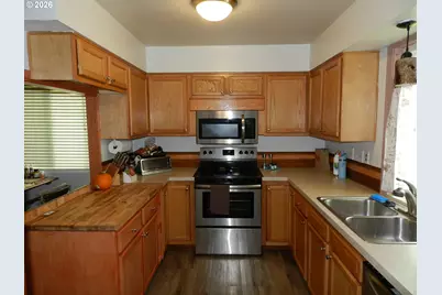 1715 Elm St, Forest Grove, OR 97116 - Photo 23