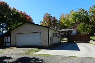 1715 Elm St, Forest Grove, OR 97116 - Photo 5