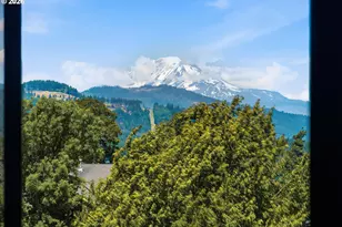 2850 Cottage Ln, Hood River, OR 97031 - Photo 11