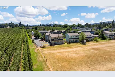 2850 Cottage Ln, Hood River, OR 97031 - Photo 37