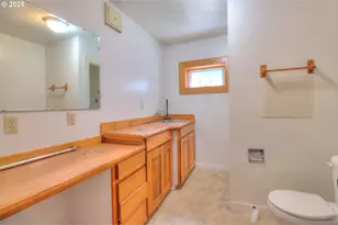 29832 Mary St, Gold Beach, OR 97444 - Photo 33