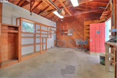 29832 Mary St, Gold Beach, OR 97444 - Photo 37
