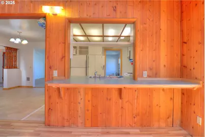 29832 Mary St, Gold Beach, OR 97444 - Photo 17