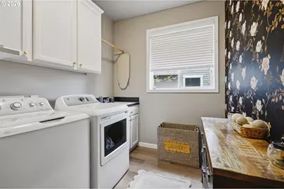 14058 Chatham Ct, Lake Oswego, OR 97035 - Photo 27
