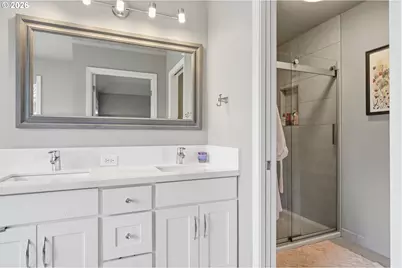 14058 Chatham Ct, Lake Oswego, OR 97035 - Photo 31