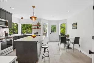 16625 NE San Rafael Dr, Portland, OR 97230 - Photo 5