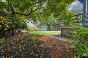 16625 NE San Rafael Dr, Portland, OR 97230 - Photo 21