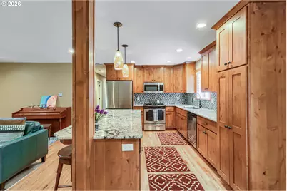 2025 SW 139th Ave, Beaverton, OR 97005 - Photo 5